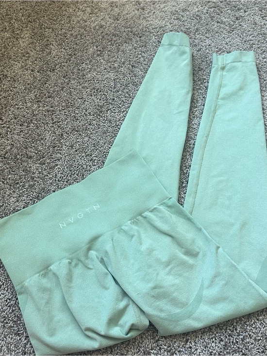 NVGTN Pants - NVGTN Women's Leggings in Mint Green